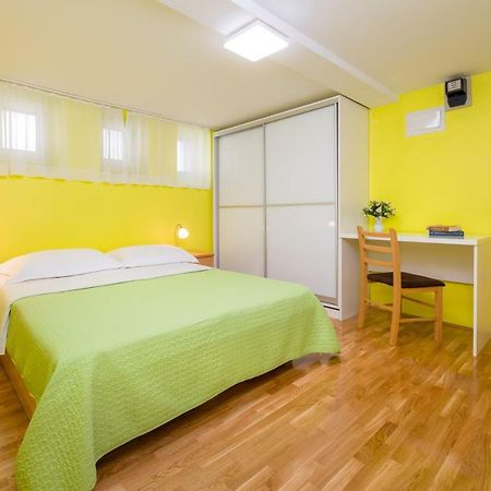 Apartment Medak City Center Nena Σπλιτ Εξωτερικό φωτογραφία