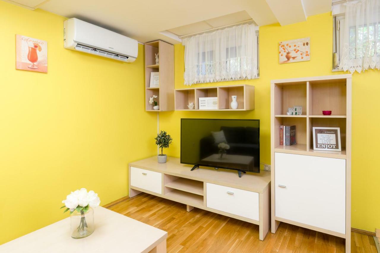 Apartment Medak City Center Nena Σπλιτ Εξωτερικό φωτογραφία