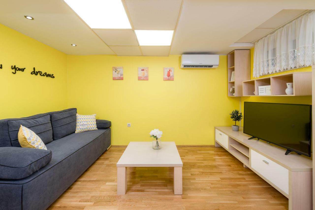 Apartment Medak City Center Nena Σπλιτ Εξωτερικό φωτογραφία